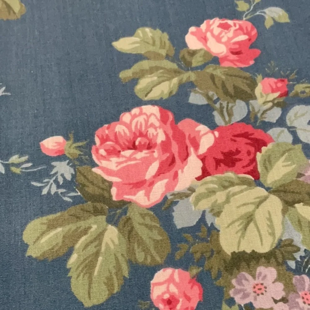 🩷 Vintage Croscill chino pair of  lined curtains.